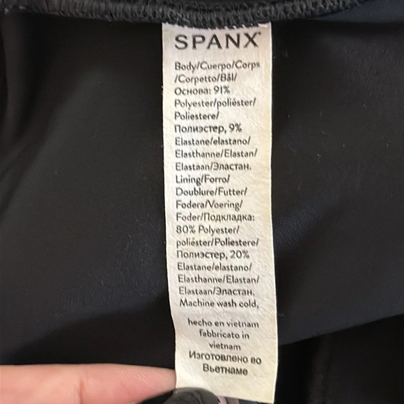 Spanx AirEssentials Slim Flare Pant with Front Slit Black Size Large - Picture 5 of 6